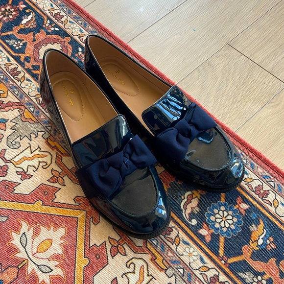 Navy blue women’s loafers with bow - Picture 1 of 4